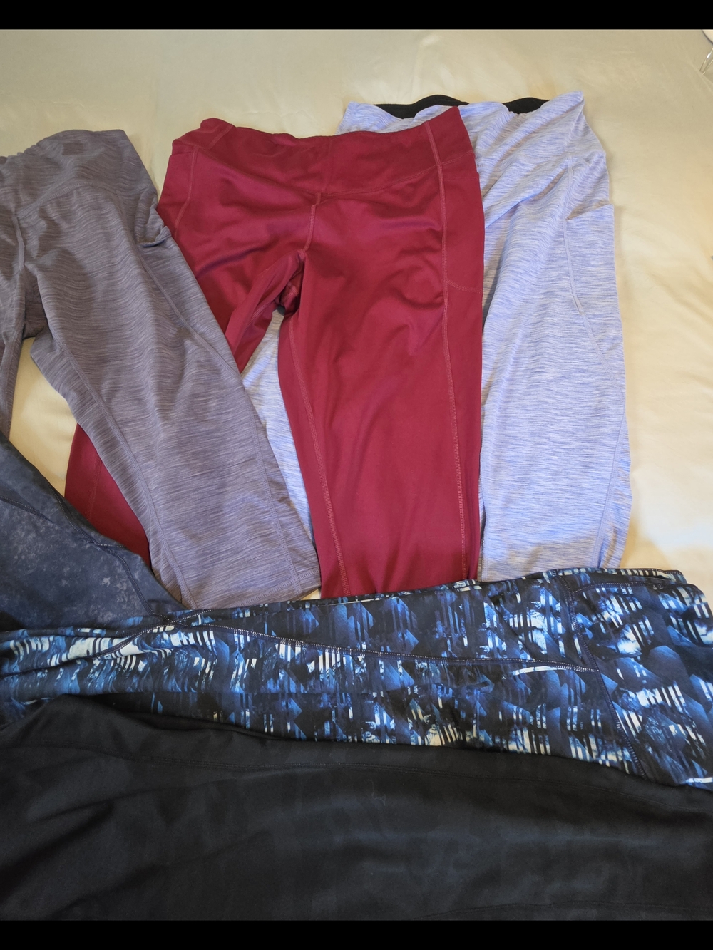Women's Performance Capri Leggings - MIXED 6 PAIRS - Picture 2 of 9
